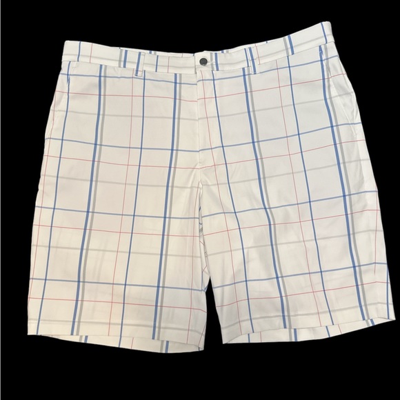 Other - Callaway Men’s Shorts Size 38
